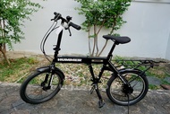 จักรยานพับได้ญี่ปุ่น - ล้อ 20x2.125 - เกียร์ 6 สปีด - Hummer - สีดำ **ตำหนิ : เฟรมมีรอยบุบนิดเดียว**