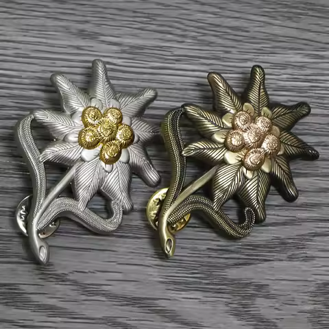1PC Mountain Edelweiss Oak Leaf Brooch Medal Badge Jewelry Accessories Gifts