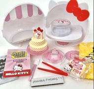 Miniverse Sanrio Xmas Hello Kitty make it mini 蛋糕 杯麵 rement