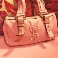 YSL 粉紅包包