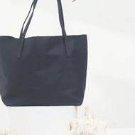 Bag Ashley Navy Blue Merche ToteWanita