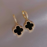 925 Silver Needle Four-Leaf Clover 2024 New Style Retro Shiny Influencer High-End Earrings Xiaoxiang Style Earrings