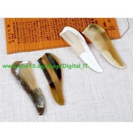 Horn Comb Diaphanous Handmade Natural Ox Horn Comb Hairdressing Massage the Scalp With Handle Health