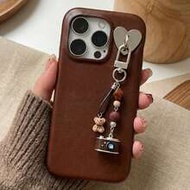 1ชิ้น เคสโทรศัพท์หนังลายลิ้นจี่ลายการ์ตูนหมี สายคล้องกล้อง สร้อยข้อมือ เข้ากันได้กับ Phone 17 16 15 