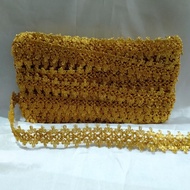 2-sided gold crown lace /K-999, 15 meters (17 yards)