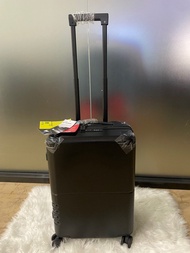 稀缺！出口日本高端品牌亮黑CECE 20 吋登機行李箱 CECE 20 inch luggage 37 x 23 x 55cm - with Japan Hinomoto silent wheels