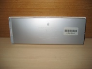 🌟🌟🌟【🈶貨】原裝 🍎 Apple Macbook 13 inch A1185 手提電腦電池 🔋💻｜️Notebook A1185 Battery🔋 💻 ｜只合拆件用｜👉🏻不包好壞用到👈🏻｜為免爭拗 