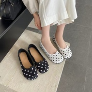 Doudou 2026 Pig's Hoof Shoes New Style Point Flat Bottom Wave Fashion Polka Toe Female Niche Point B