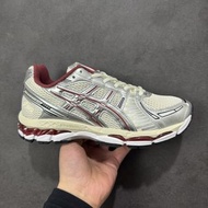 ASICS Gel-Kayano 12.1