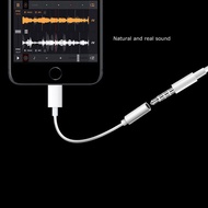 POM Converter Lightning to Jack 3.5mm Audio Music Song Headset