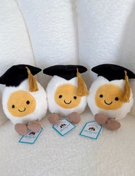 jellycat 畢業蛋 博士蛋 碩士蛋 博士帽 水煮蛋 趣味 玩偶 禮物 生日禮物 公仔 毛絨 玩具 畢業 求婚 結婚 jallycat Gift birthday gift doll plush 