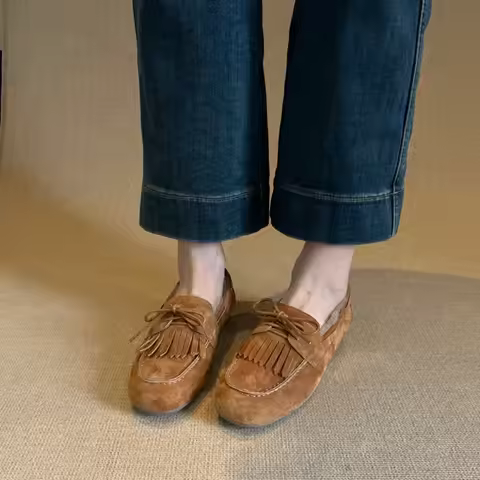 One-pedal Velvet Beanie Shoes Women's Matte Fringed Lace-up Round Head Flat-soled Loafers Traf Chaus