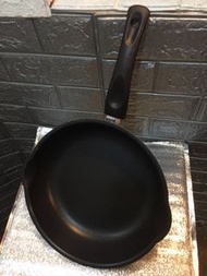 易潔鑊 Pan