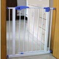 白色兒童安全門欄  寵物門欄 baby safe