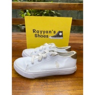 Unnegotiable polo Children's Shoes uk 26.5 insole 17.5 cm