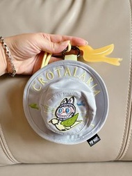 Pop Mart Labubu 斜孭袋仔