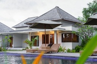 峇里島艾湄灣阿麗亞娜海灘度假村 (Ariana Beach Resort Amed Bali)