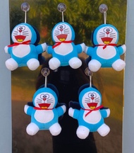 TERLARIS boneka gantungan hiasan kaca mobil doraemon warna warni paket isi 5 pcs