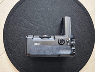 [USED] Battery Grip with Remote for Sony A9 / A73 / A7R3 by Meike