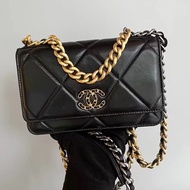 🛼CHANEL香奈兒經典黑金19bag羊皮菱格紋woc鏈條發財包