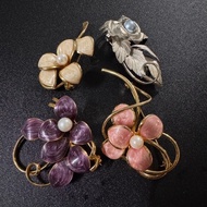 [AKO_01] Japanese Akoya pearl brooch - Classic style flower brooch with pearls