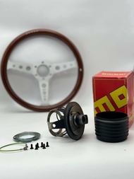 คอพวงมาลัย MOMO แท้ Made in Italy แบบ Collapsible สำหรับ Porsche 912T 1600 914 916 911/356 up to 197