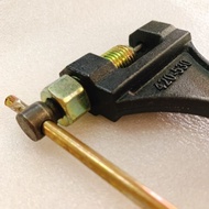 NGERAT RANTAI  SPANNAR PENGERAT RANTAI MOTOR/UNIVERSAL 525 530 CHAIN CUTTER TOOL  BLACK. 415 420 428