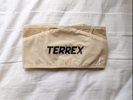 Adidas Terrex 越野跑腰帶(M size/腰圍81~88cm/⚠️應該著開adidas L size 褲先啱用)全新四百蚊買大咗未用過
🥲  //有 S size 可交換🙏🙏