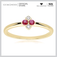 Gemondo แหวนทองคำ 9K ประดับทับทิม (Ruby) และเพชร (Diamond) ดีไซน์ทรงข้าวหลามตัด