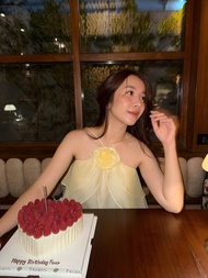 Peony Ruffle Top (เฉพาะเสื้อ)