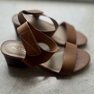 ALDO 棕色涼鞋