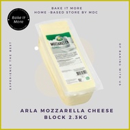✑ ✔ ∇ Arla Mozzarella Cheese Block 2.3Kg Exp Date Jan2025