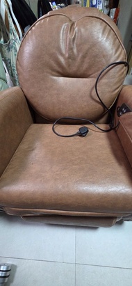 Osim 按摩梳化