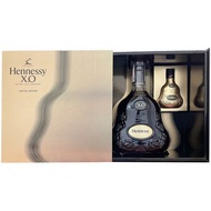HENNESSY XO COGNAC LIMITED EDITION WITH HENNESSY XO MINI 700ML (ALCOHOL DRINKS)