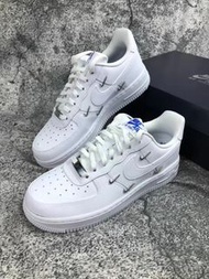 🔴Nike Air Force 1 Low 07 LX“Chrome Luxe”四鈎 白藍 女款