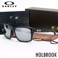 OAKLEY HOLBROOKPolarized Sunglasses9102 TRSilver Frame Silver Lenslogo