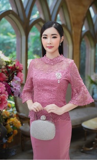 GBK เสื้อลูกไม้+กระโปรง ชุดออกงาน แม่เจ้าภาพ มี2สี รหัส 1021