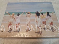 IVE《A Dreamy Day》寫真集