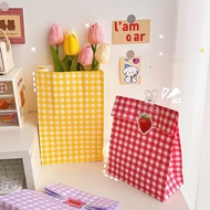 Convenient Gift caro Paper Bag 23x15x8cm TU15, Multi-Color Checkered Paper Bag For Stationery, Food