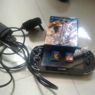 PSVITA主機+火牛+One Piece Burning Blood+魔龍寶冠