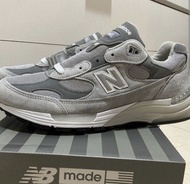New Balance M992GR