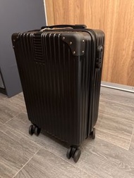 黑色鋁框行李箱 20吋 登機箱