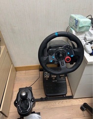 Logitech G29 軚盤 連架+ PS4 Pro 主機