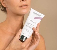 巴黎法國必買藥妝2025：Noreva ALPHA KM Anti-Wrinkle Firming Body Care (200ML) 平行進口
