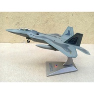 F-22 Raptor 1:100 Airplane display decoration model