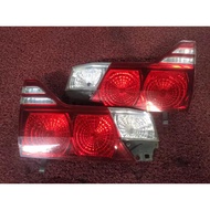 TOYOTA ALPHARD ANH10 2005 - 2007 INTERMEDIATE TAIL LAMP FULL SET(NO WARRANTY SABAH DAN SARAWAK)