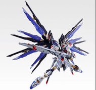 Metal Build Strike Freedom Gundam 突擊自由連光翼