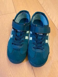 Onitsuka Tiger 鞋