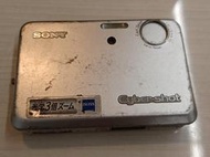 （日文字zeiss蔡司）Sony DSC-T3 大約510萬畫素數位相機（無任何配件）不知好壞 不保固 不退換