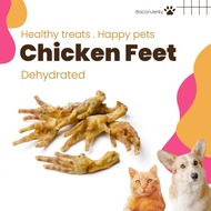 Dehydrated chicken feet 8pc, dog treats